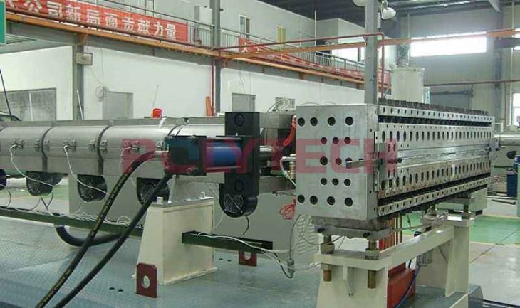 extrusion mould for pp hollow construction formwork